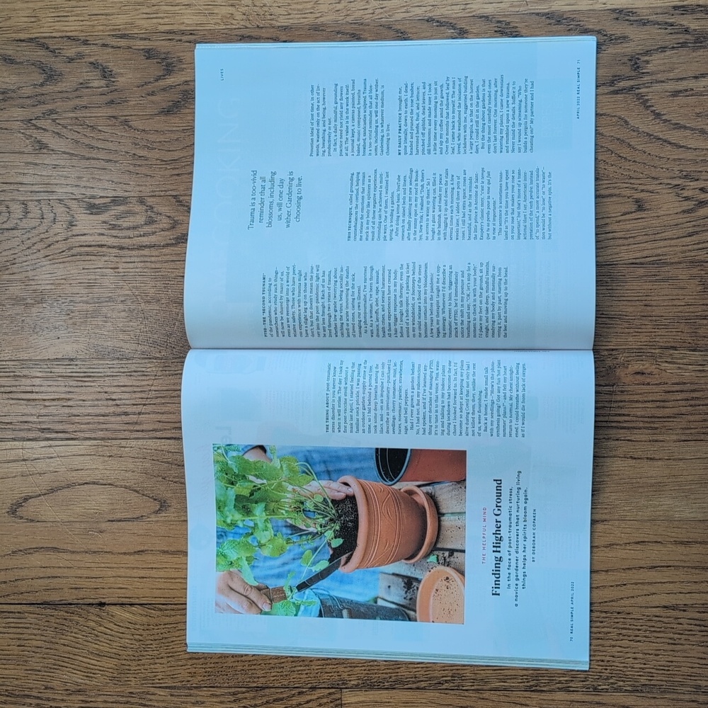Real Simple Magazine April 2022 Calm & Clean For Spring - Picture 15 of 16